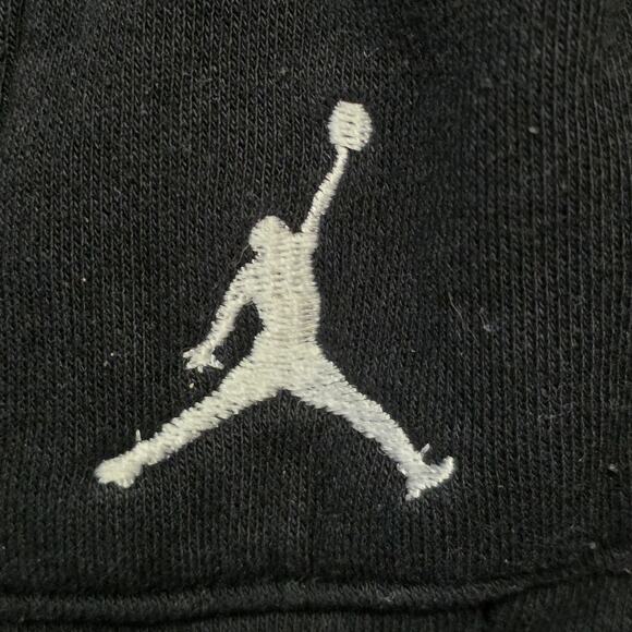 Nike Air Jordan Jumpman Cargo Joggers Boys Medium Black Fleece Pants - Picture 2 of 7